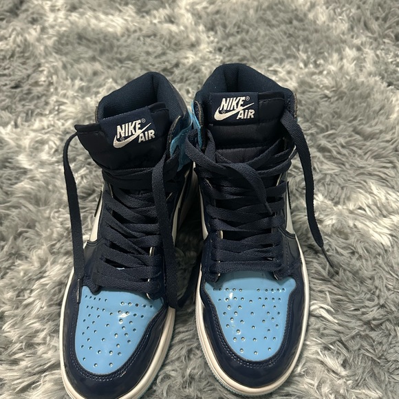 AUTHENTIC UNC JORDAN 1 HIGHS - Picture 9 of 10